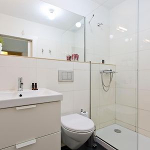 Appartement met Vier Kamers